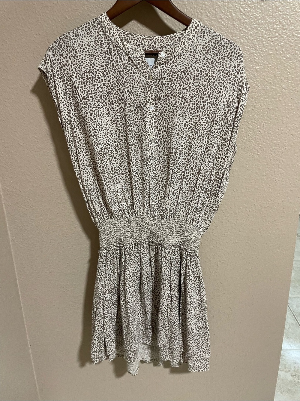 Rails Women's Smocked Waist Animal Print Dress - Beige/Black